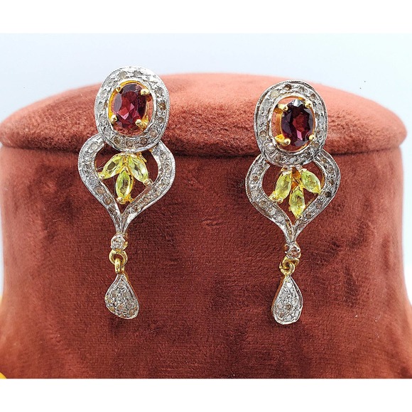 silver 925 Diamond and Peridot Necklace in Gold wash - Picture 3 of 4